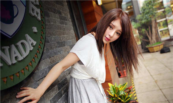 元宝山想找一个女性生孩子给报酬-｛找个女人生孩子多少钱｝