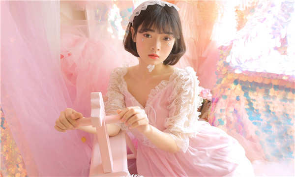 元宝山供卵试管代怀生子多少钱？这一直是很多不孕不育家庭关注的话题。在中国，不孕不育的发生率越来越高，根据《中国不孕不育现状调研报告》显示，育龄夫妇的不孕不育率从20年前的3%增长至现在的12.5%-18.2%，患者人数高达6000万以上。在这样的背景下，许多家庭通过供卵试管来实现自己的生育梦想。那么，供卵试管代怀生子的费用到底是多少呢？